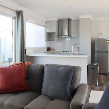 Apple Blossom Cottages Stanthorpe Extérieur photo