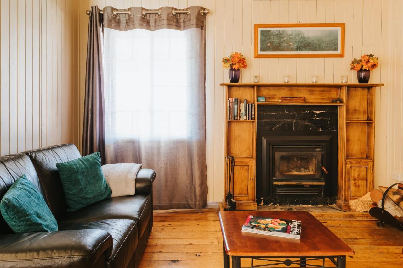 Apple Blossom Cottages Stanthorpe Extérieur photo