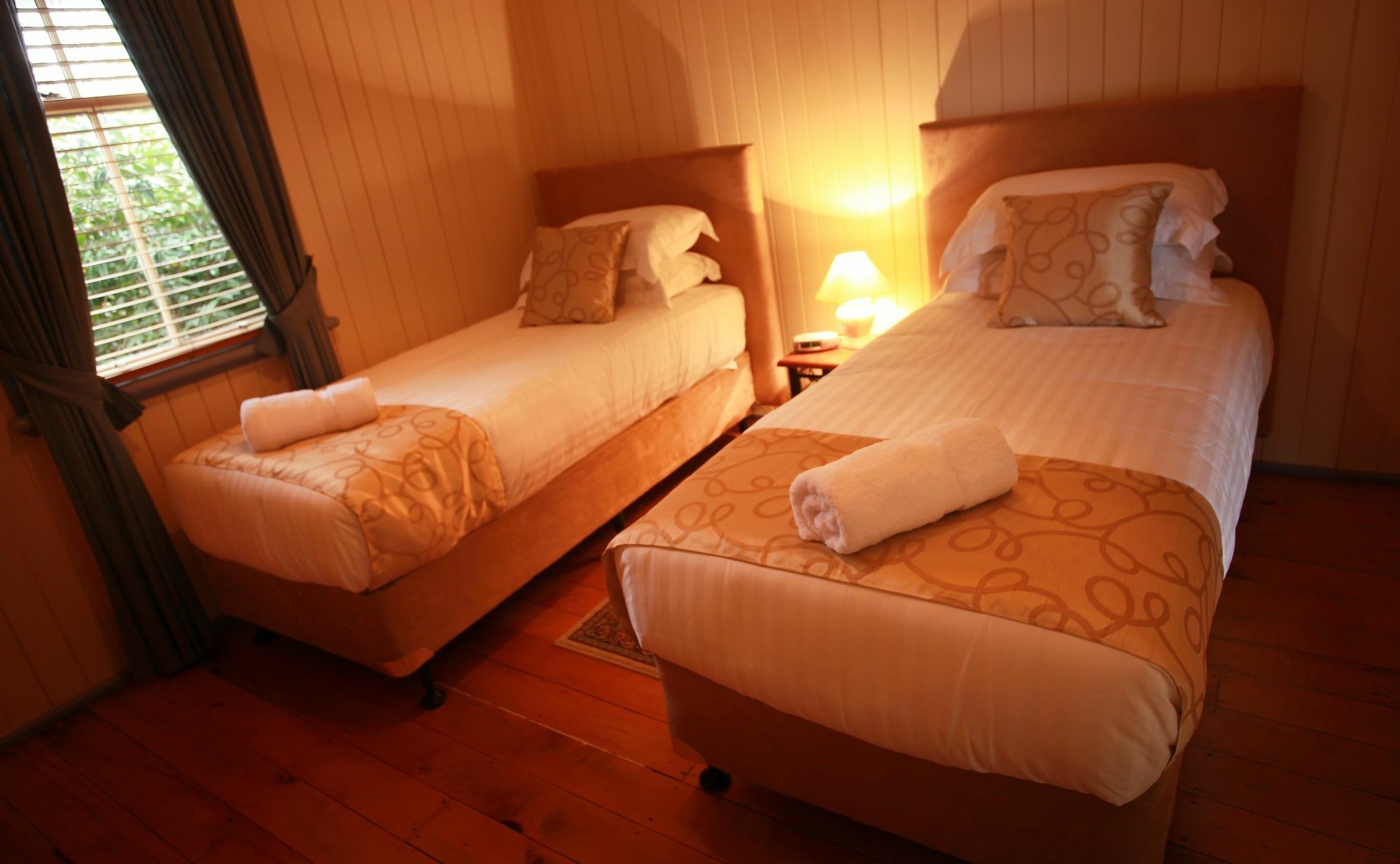 Apple Blossom Cottages Stanthorpe Extérieur photo